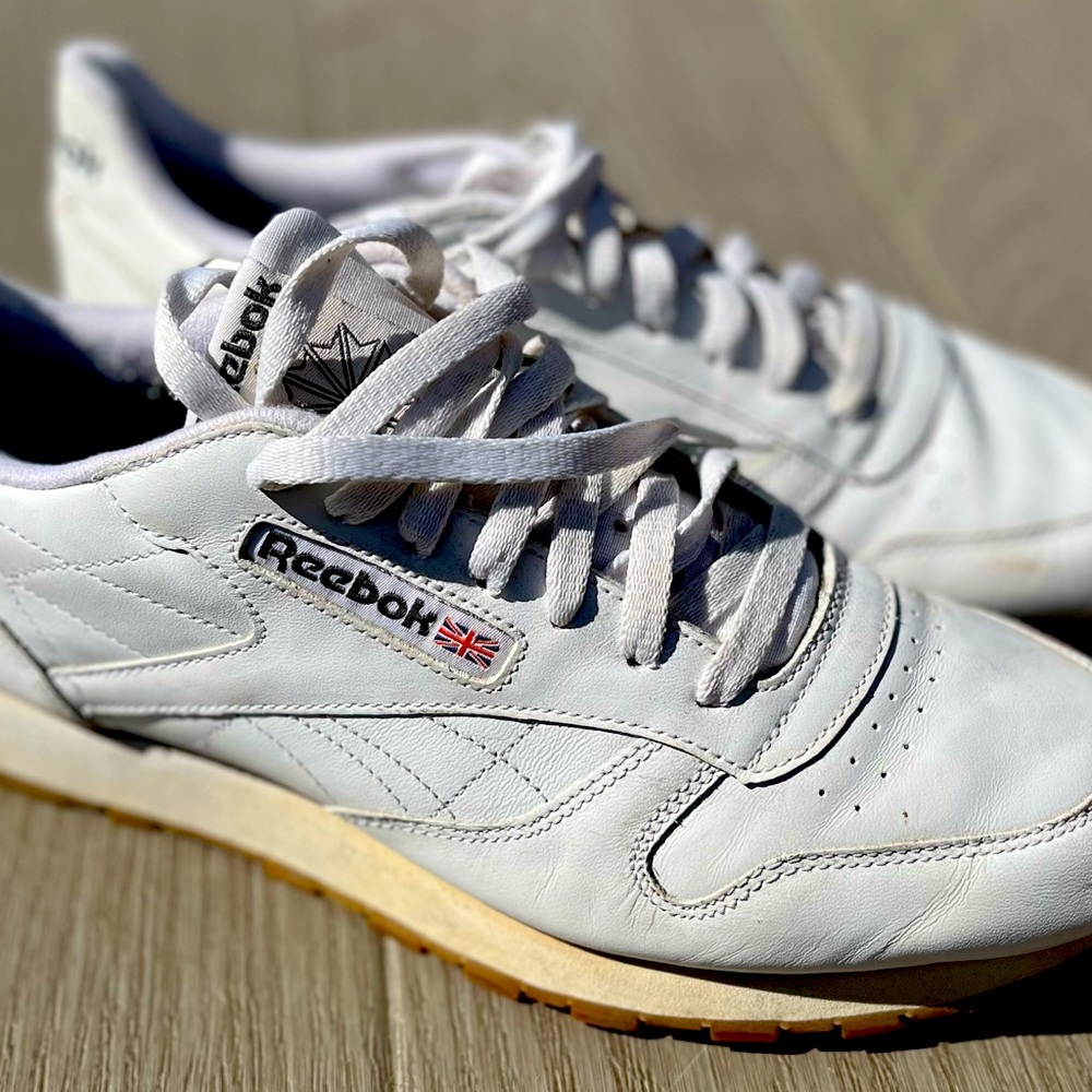 Men’s Reebok sneakers